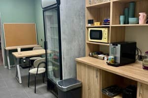 Хостел Vibe Place. Место в общем 4-местном номере  6