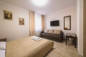 Отель Villa Zhanna Central Park. Апартаменты 4-местный с 1 спальней 2