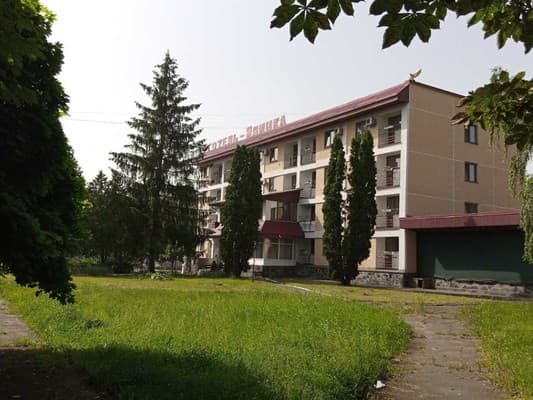 Отель Ялинка