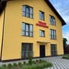 Yellow Apartments 1-2/7