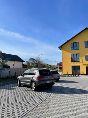 Yellow Apartments 5