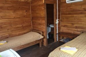 База отдыха Заграва. Коттедж трехместный  без душа 1