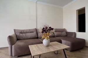 Затишні апартаменти 9