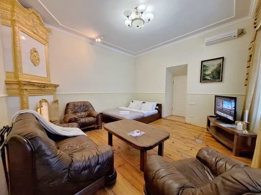 Золотой камин. Alex Apartments. Цілодобово (безконтактне заселення 24/7) 7