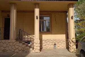 Квартира часть дома на Щербанюка 59. Апартаменты 4-местный второй этаж 6