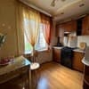 Квартира двухкомнатная на ул. Матросова 25а. Полулюкс 4-местный на ул. Матросова 25а рядом от остановки Гагарина по проспекту Соборному 9