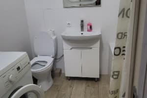 на Яровица 11 11