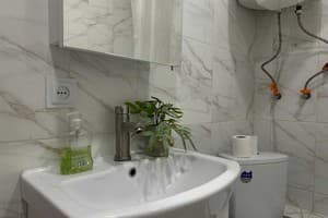 Квартира на блу.Центральный, 10. Апартаменты трехместный  2