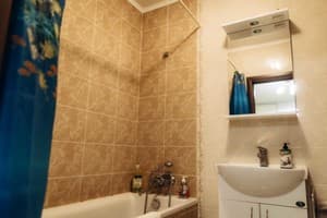 однокомнатная, на ул. Крушельницкой 35 6