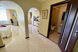 однокомнатная, на ул. Крушельницкой 35 7