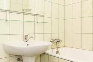 по ул. Независимой Украины 63/43 11