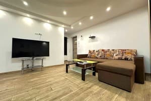 Квартира студия на ул. Патриотическая 56-А. Люкс трехместный  3