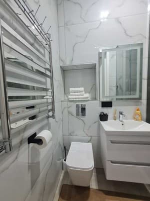 в центре, ул. Л. Украинской, 46 11