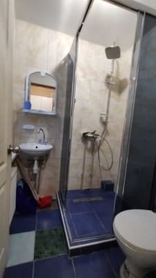  возле Андреевского Собора 5