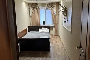 Квартира біля Березового скверу (обл. лікарня та госпіталь). Alex Apartments