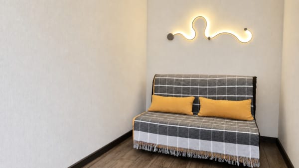 возле театра, ул. Почтовая 55 8
